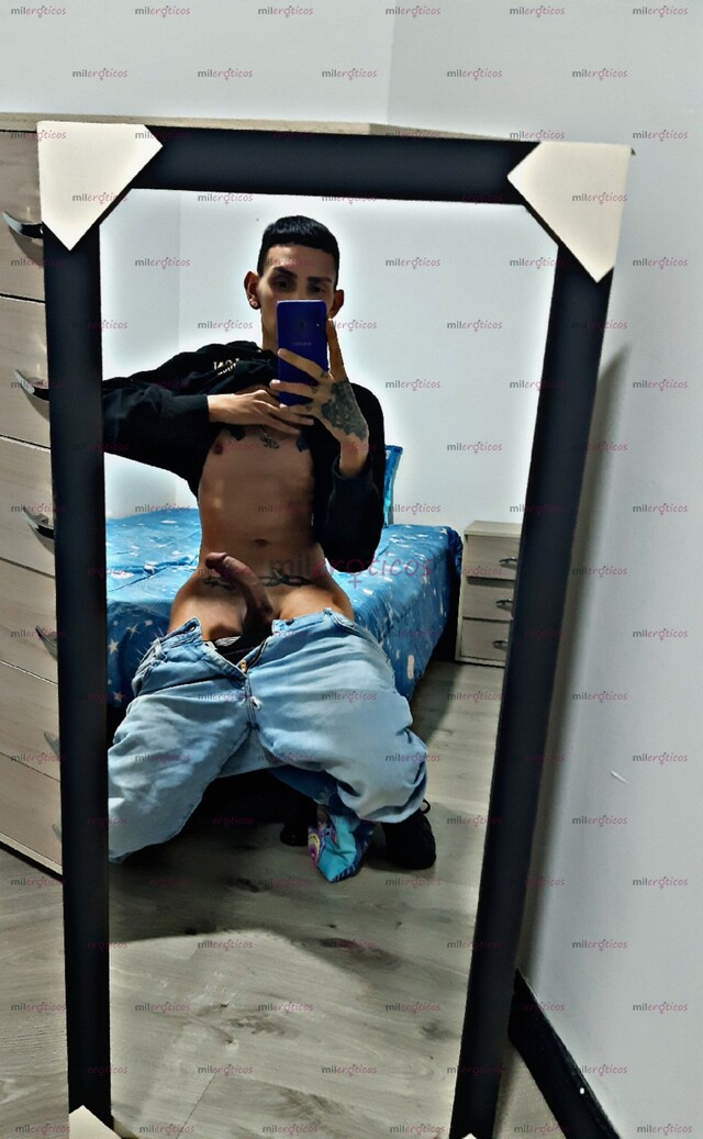 FOTOS DE POLLO PAISA VERGON, NALGON Y LECHERO DISPUESTO A COMPLACER TODOS TUS DESEOS INTI