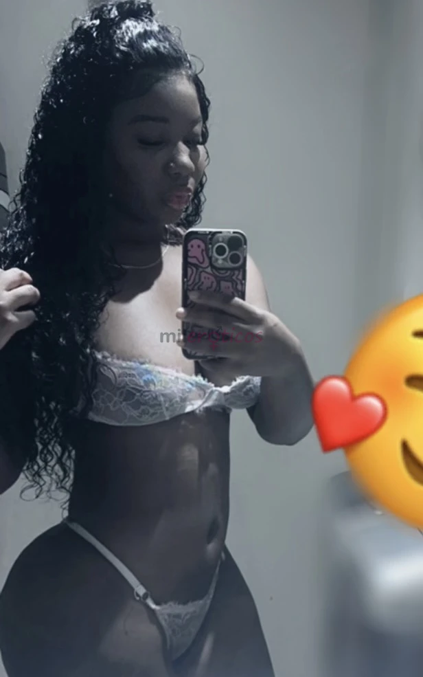 Soy una entretenida mujer piel canela y de felina mirada me declaro adicta el sexo al morbo hablar de historias que nos han sucedido amp y de lo rico...