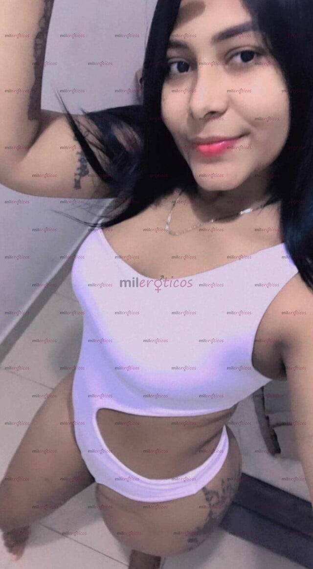 FOTOS DE SOLA SOY VIOLETT Y HAGO CUMPLIR TODAS TUS FANTASÍAS