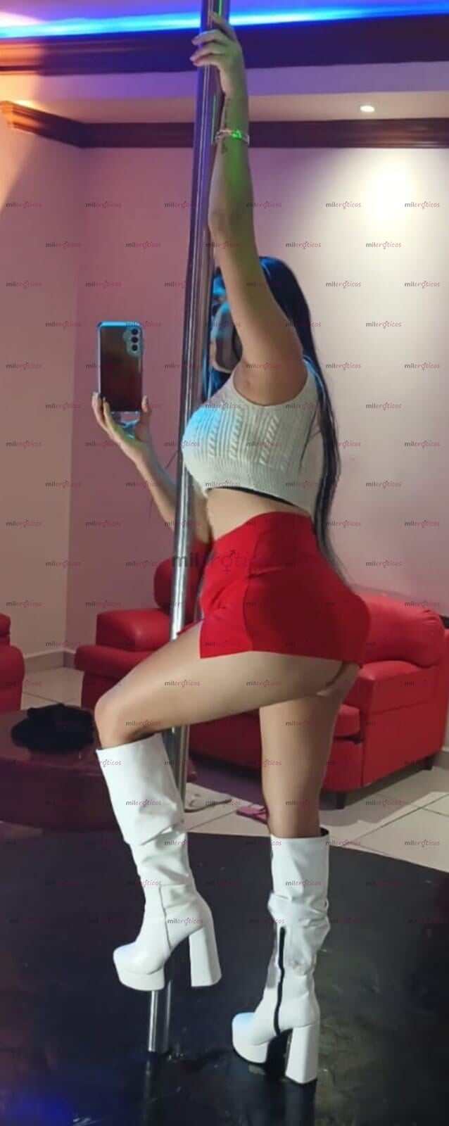 FOTOS DE EMILY FLAQUITA CACHONDA,BONITO CUERPO Y CARA