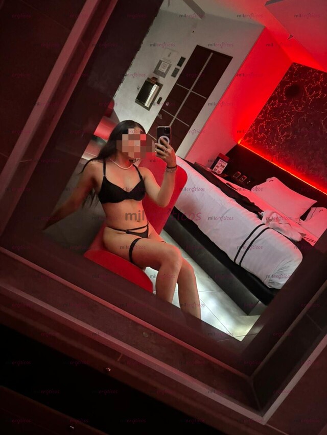 FOTOS DE HERMOSA CHAVA DE 19 AÑOS INDEPENDIENTE Y MUY GUAPA !!