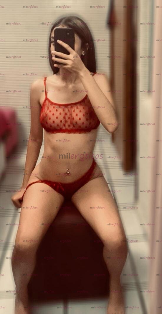 FOTOS DE EXPERTA EN BAILE ERÓTICO, RUBÍ LA DIABLITA EN LA CAMITA