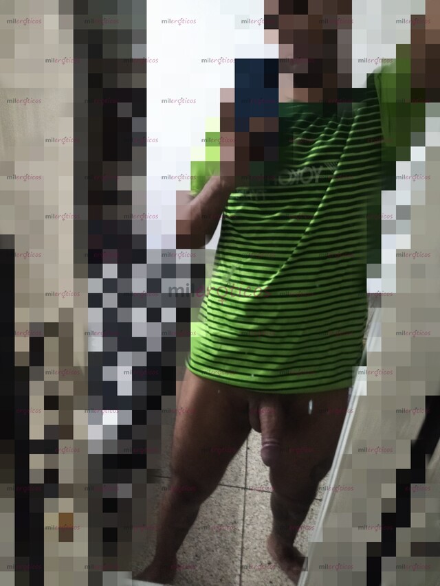 FOTOS DE MORENO ALTO DOTADO DE BUEN PORTE PARA COMPLACERTE EN TUS DESEOS