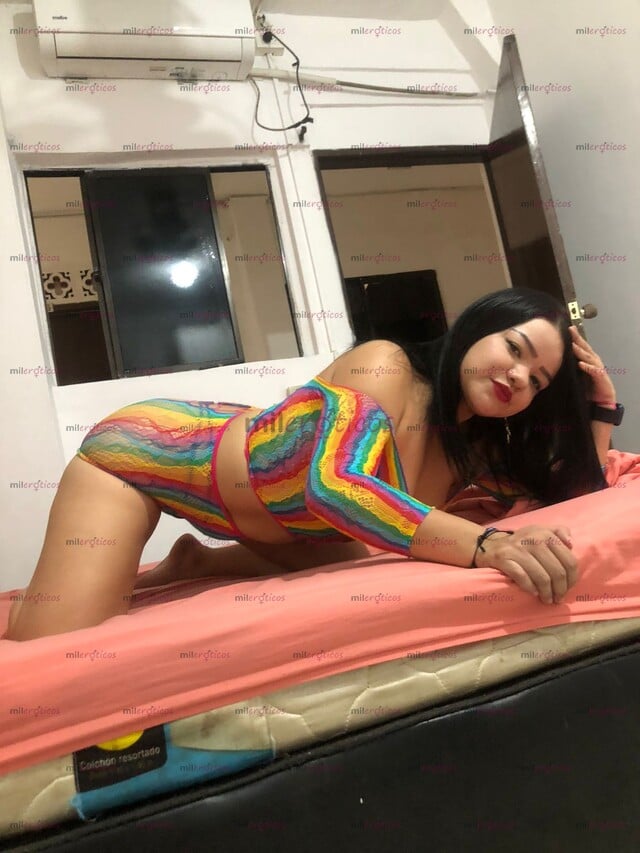 FOTOS DE SEXO Y PLACER VIVIRARAS CON ESTA RIKA PAISITA VEN Y DISFRUTA