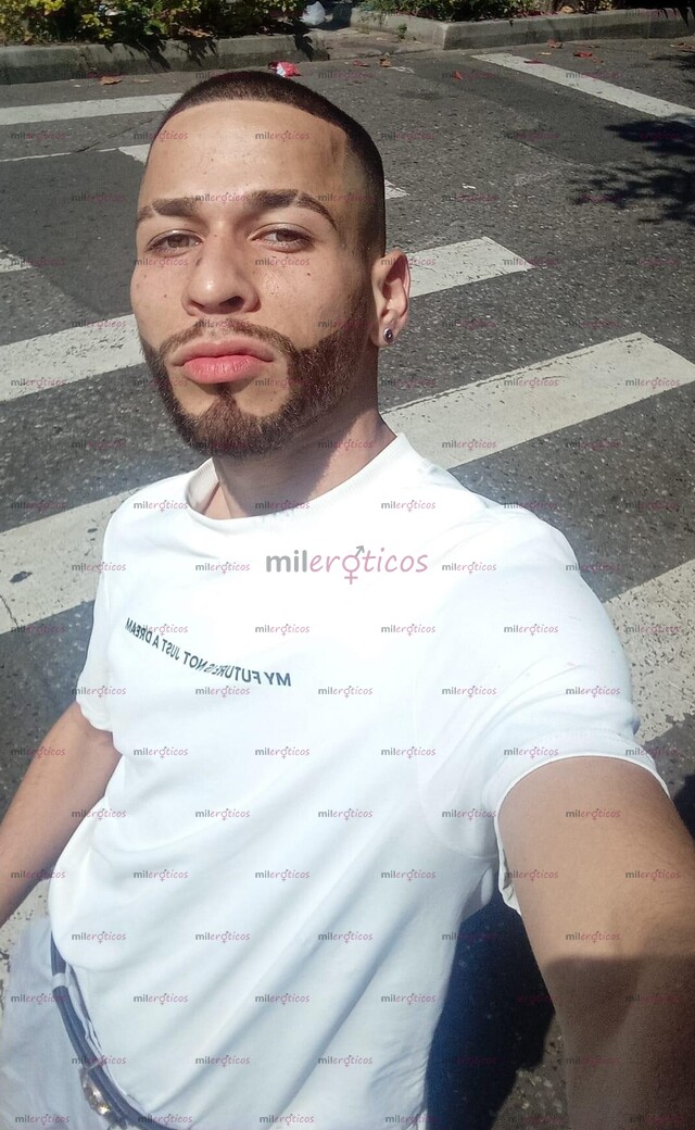 FOTOS DE 20 CM SITIO PRIVADO CABALLERO DE COMPAÑÍA VERGON CON 20 CM DE VERGA GRUESA