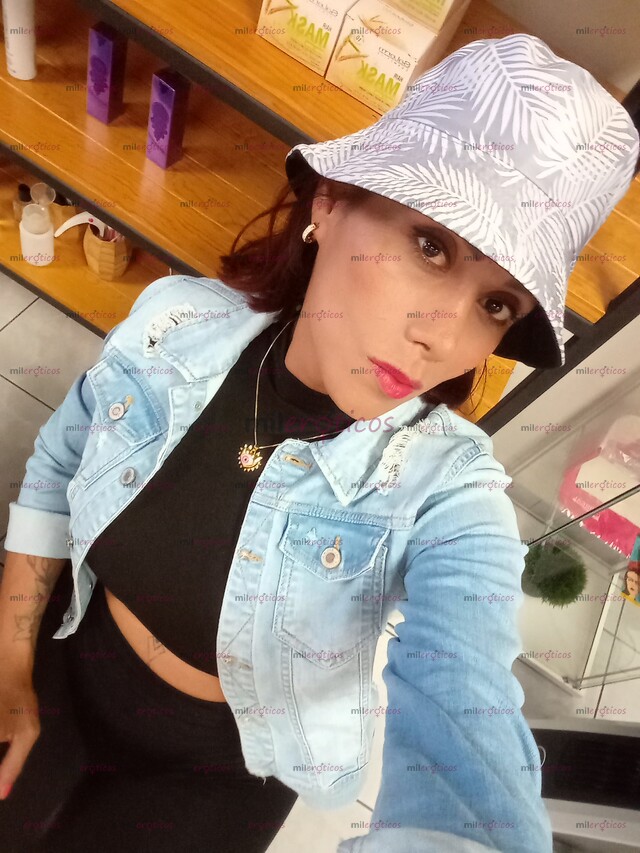 FOTOS DE LAILA AL NATURAL100 %COMPLACIENTE Y PROFESIONAL EN MI SERVICIO ES