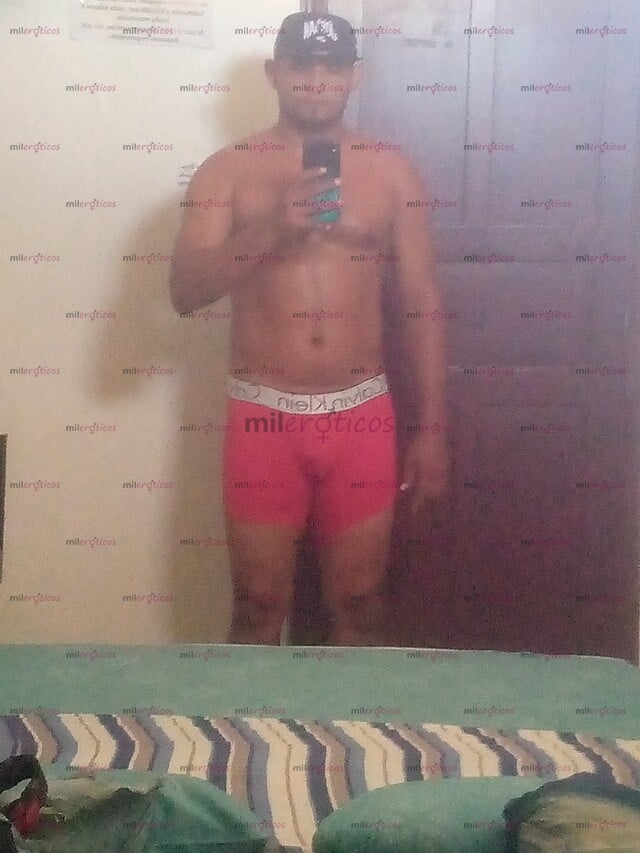 FOTOS DE MORENO CON GANAS DE DAR VERGA SIEMPRE ESTOY CON GANAS ME ENCANTA PARTIR CULITOS