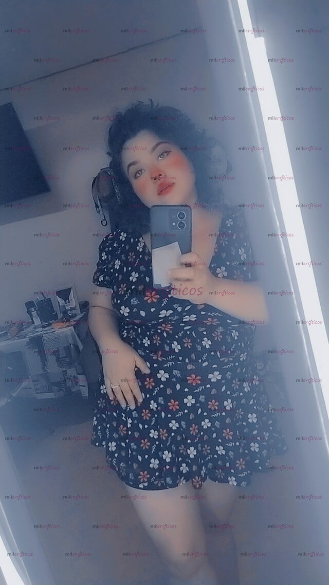 FOTOS DE SOY KENDRA! GORDIBUENA, BLANQUITA, PIEL SUAVE, OJOS DE COLOR Y MUY CALIENTE!R