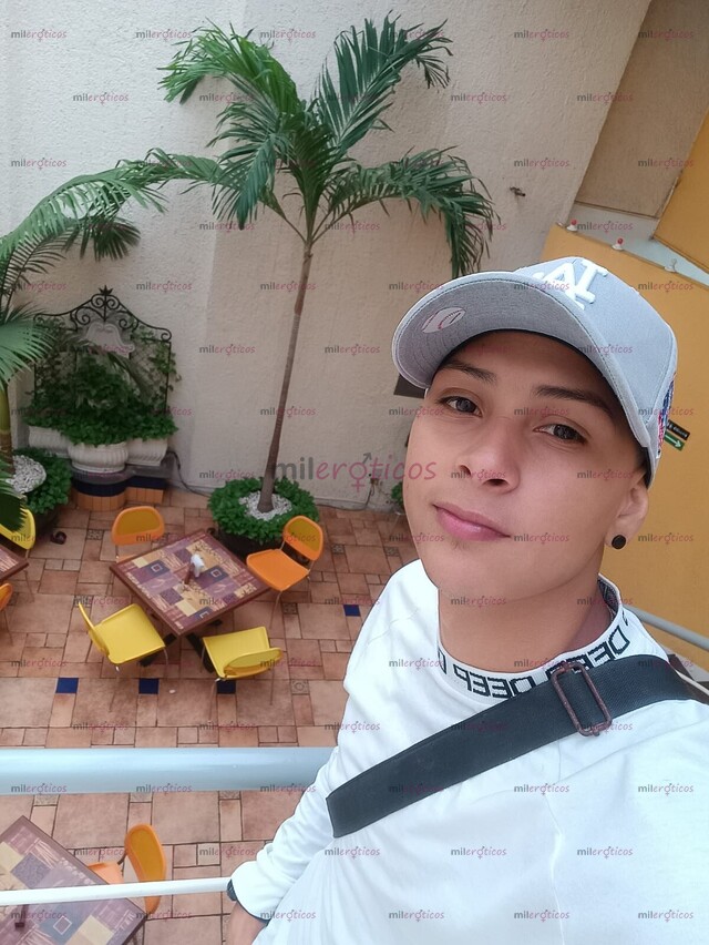 FOTOS DE HOLA SOY ZAIN CHICO VERGON ACTIVO 100% DÍSPUESTO A ROMPER TU CULO