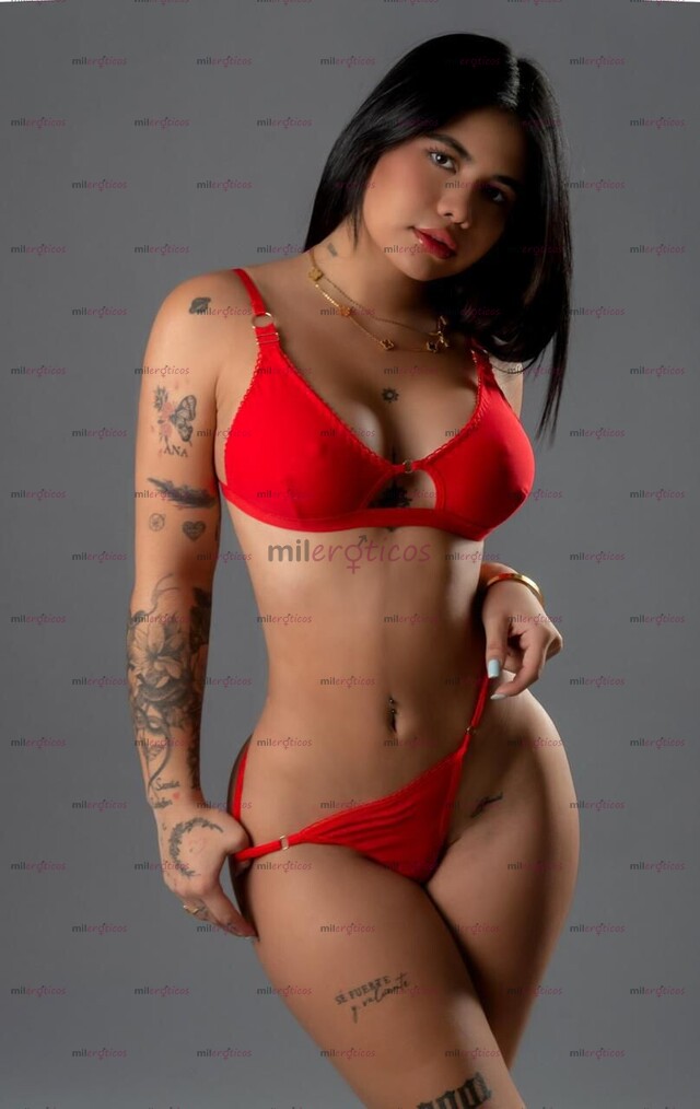 FOTOS DE LIZBETH CHICA NUEVA EN AMBIENTE ESTRECHA SÚPER CACHONDA & COMPLACIENTE