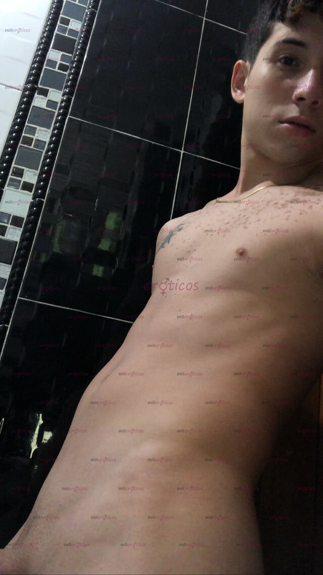FOTOS DE NUEVO EN LA CIUDAD, POLLO CALIENTE VERGON CON GANAS DE COJER RICO Y DURO