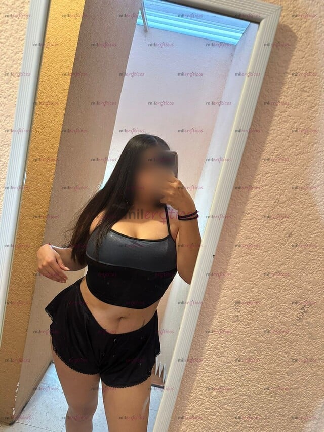 FOTOS DE SOY UNA JOVEN MUY SEXY CACHONDA NALGONA CARIÑOSA