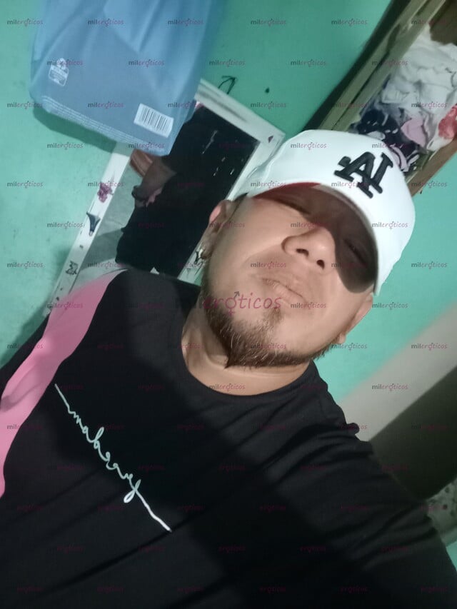FOTOS DE SOY NUEVO EN ESTO PERO CON UNAS GANAS DE TRATARTE COMO TUS FANTASÍAS DESEEN