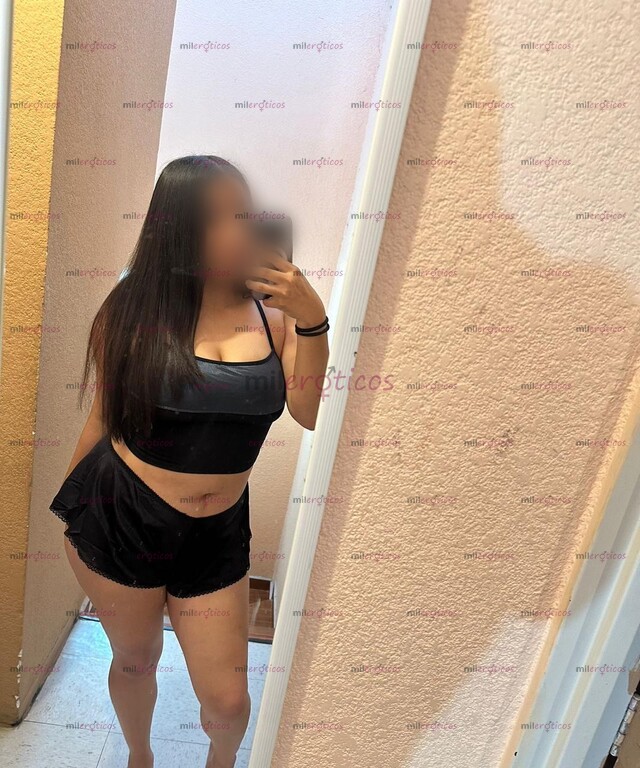 FOTOS DE SOY UNA JOVEN DE BUSTO GRANDE LISTA PARA CUMPLIR TUS FANTASIAS