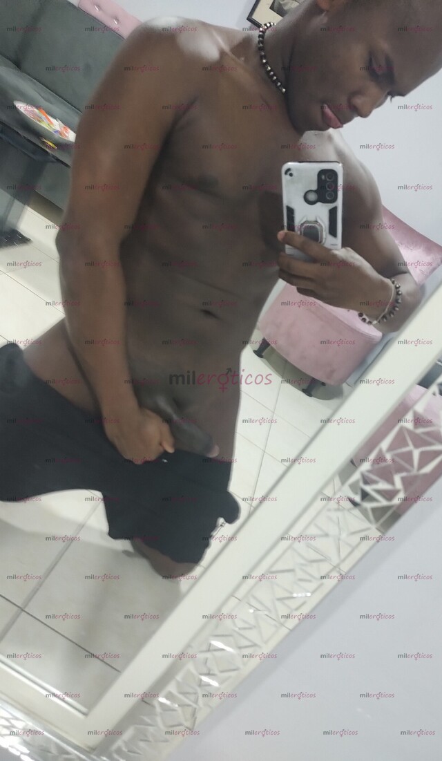 FOTOS DE CHICO GRANDES NALGAS, VERSÁTIL AL ORIENTE DE CALI