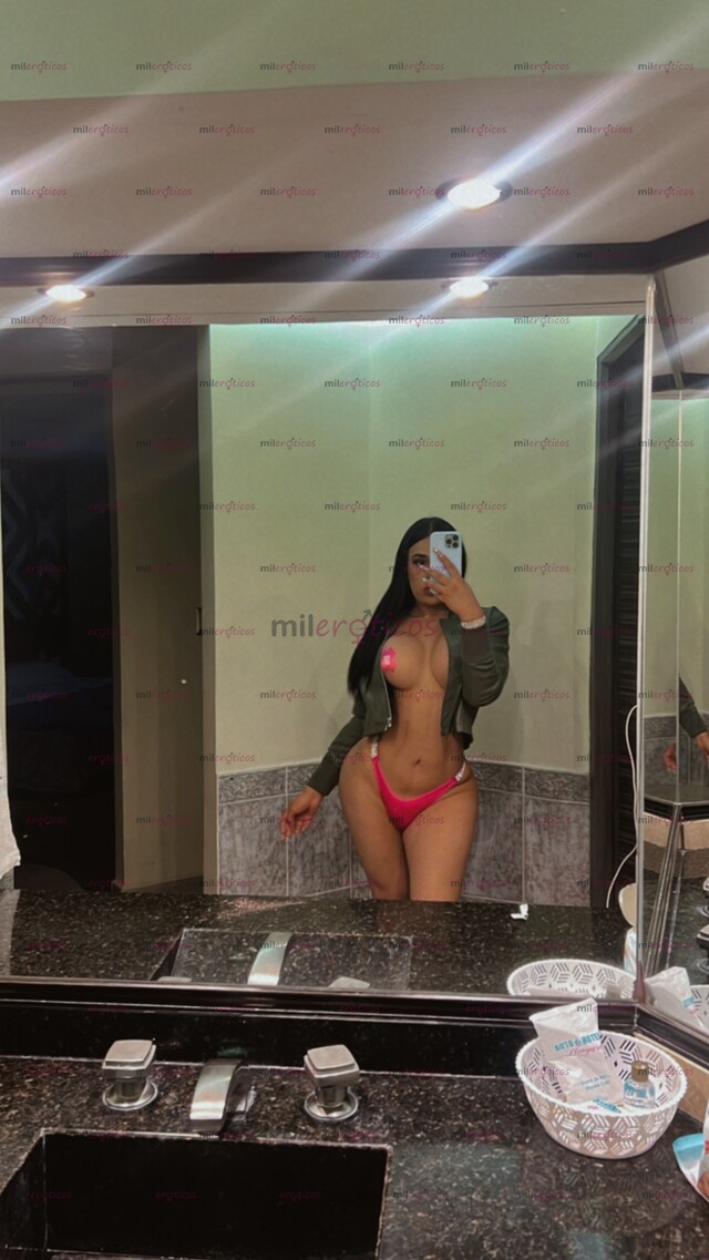 FOTOS DE MÁS NALGONA Y RICA PARA COMPLACERTE EN TODO!!!