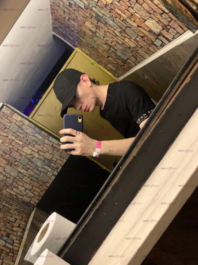 FOTOS DE JOVEN VARONIL VERS ACT DISPONIBLE CON SITIO