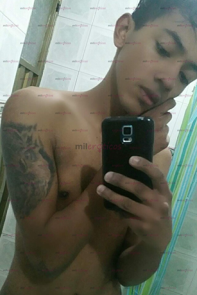 FOTOS DE 25 AÑOS VERGONCITO APASIONADO POR VERGA Y CULO VERSÁTIL EN SUBA