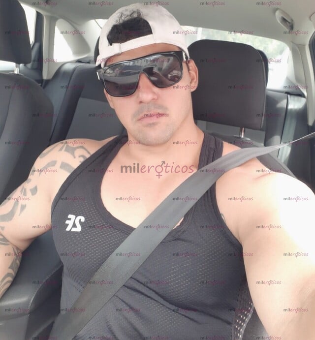FOTOS DE SOY CUBANO BIEN CALIENTE Y 100 PORCIENTO VARONIL ESTOY AQUÍ PARA ROMPER TU CULI
