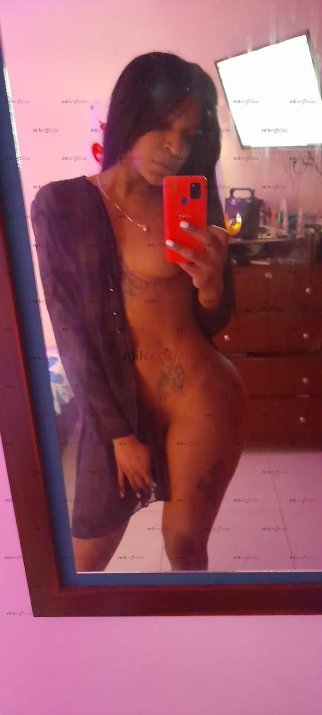 FOTOS DE TATIANA DE VUELTA TRAGO LECHE ORAL NATURAL MÁS PERRA Y TRAGONA QUE NUNCA