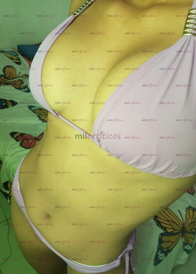 FOTOS DE MORENA SEXY Y MORBOSA ADEMÁS DE COMPLACIENTE TE TRATARÉ COMO MI NOVIO . .
