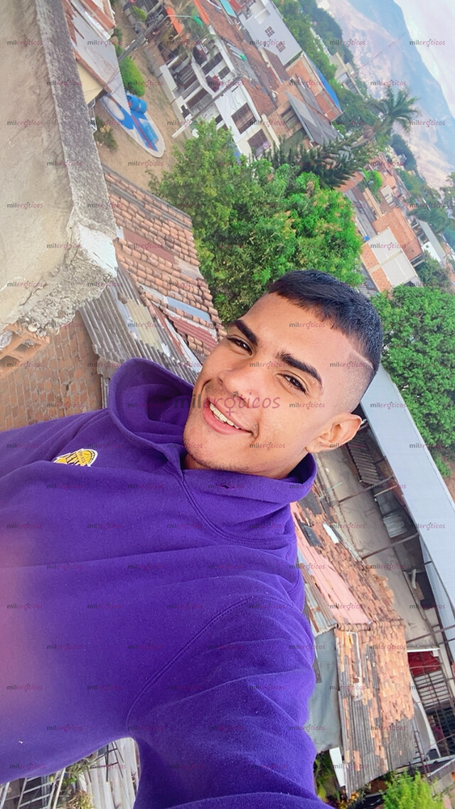 FOTOS DE PASA UN RATO DIFERENTE CALEÑO MUY ARRECHO Y DESCOMPLICADO DISPUESTO A TODO