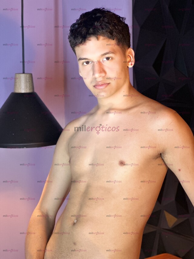 FOTOS DE CHICO VERGÓN 18CM CON CULO TRAGÓN SUMISO PARA EL EN MILERÓTICOS