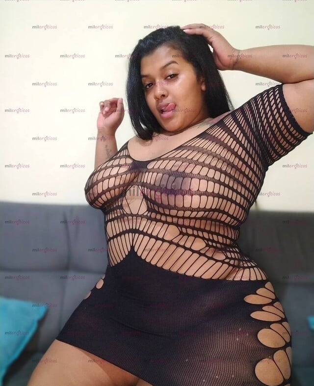 FOTOS DE HERMOSA MORENAZA, CULO ENORME, TETAS RICAS, MUY CALIENTE