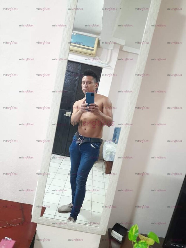 FOTOS DE ESCORT Y MASSEUR ALEXANDRO VERACRUZANO VERSÁTIL