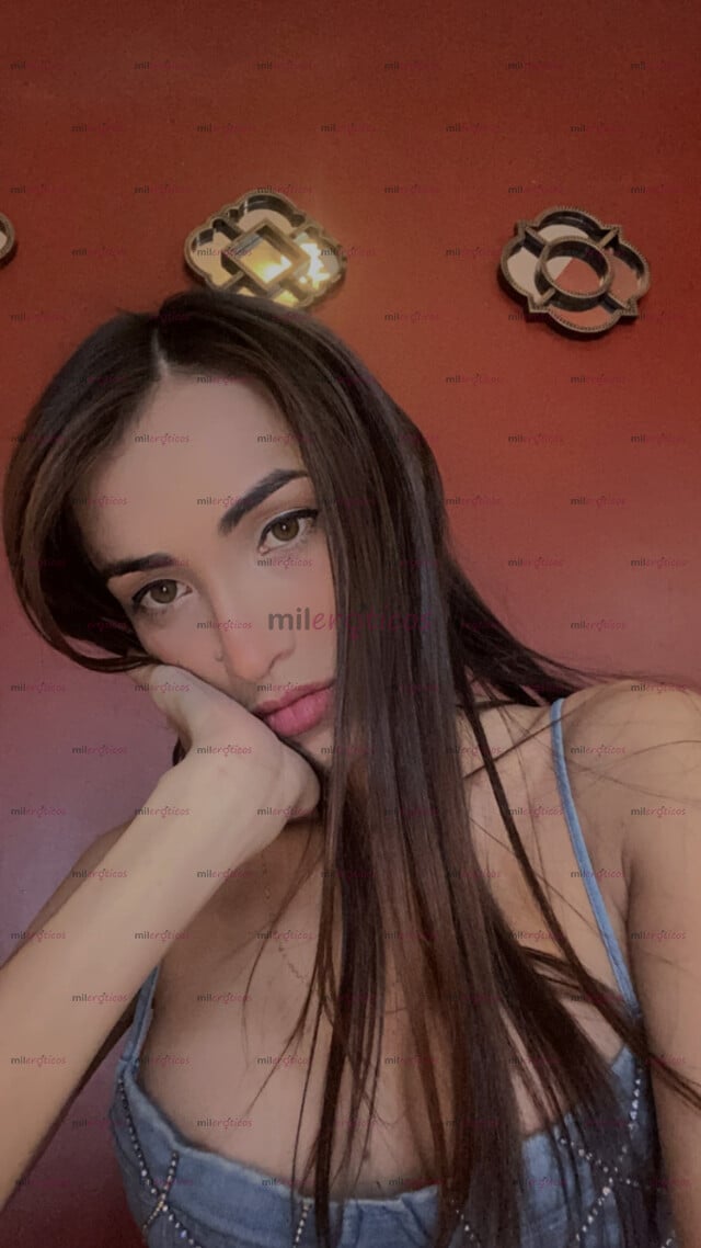 FOTOS DE OLA MI NOMBRE ES ROMINA HAGO SIXTING YA LA 24 HORAS SOY SUPER COQUETA SONRIENTE.