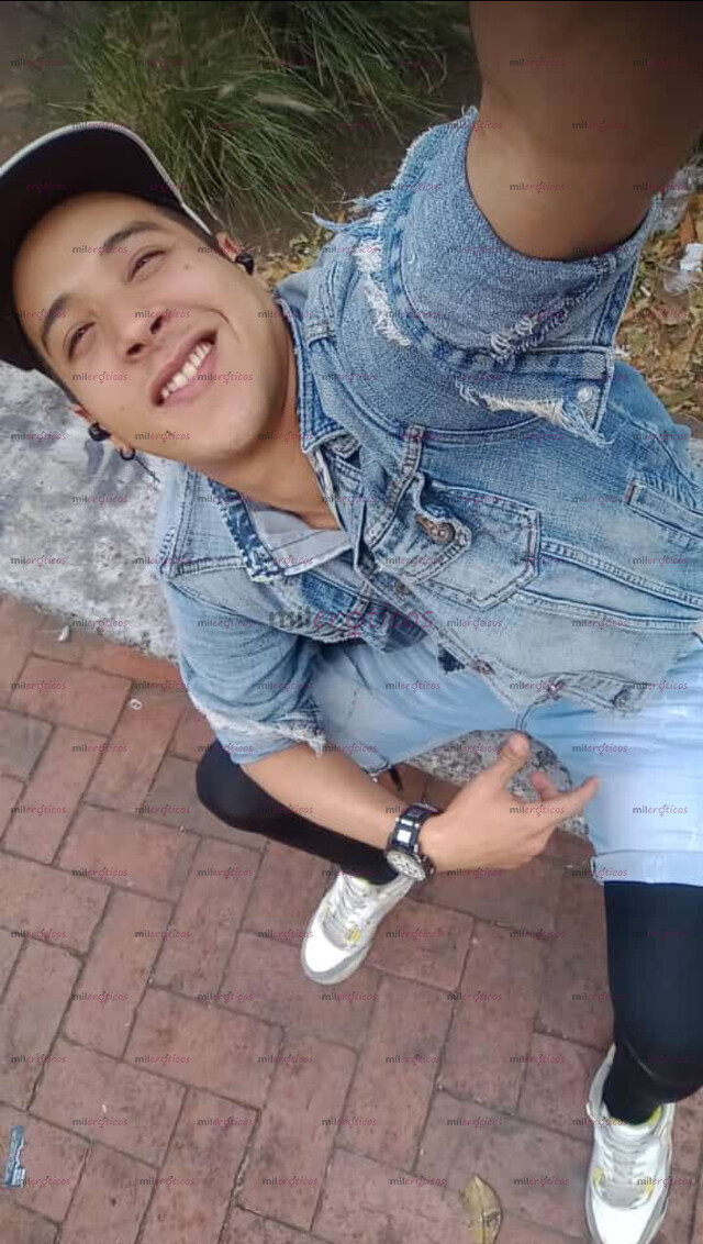 FOTOS DE JOVEN HOT CALIENTE, COMPLACIENTE VERGÓN 23CMTROS.