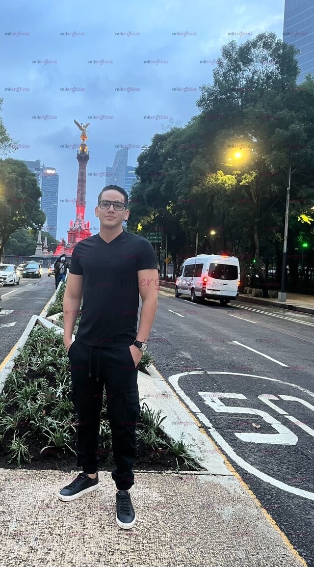 FOTOS DE FETICHES, CHACAL DE 19 CM DE VERGA. 100% ACTIVO