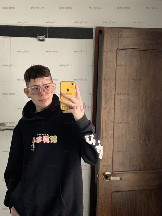 FOTOS DE JOVEN ALTO VERGON Y LECHERO DISPONIBLE 24 7, NINFOMANO