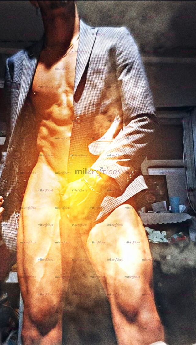 FOTOS DE LLEGO EL CABALLO NEGRO LISTO PARA COMPLACER TU NOCHE