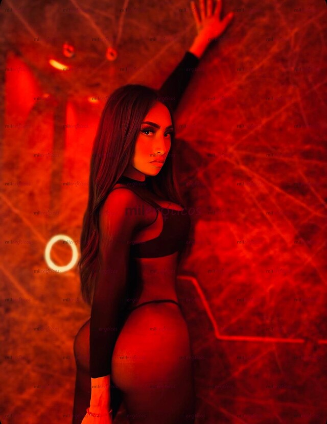 FOTOS DE ENTRONA ERECCIÓN GARANTIZADA VERGA DURA Y LECHOSA EXPERTA EN LIMAR CULOS