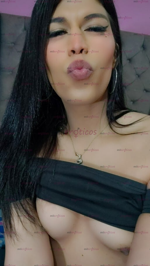 FOTOS DE HERMOSA CHICA TRANS PASIVA CON SITIO PRIVADO MUY SENXUAL Y EROTICA EN LA CAMA