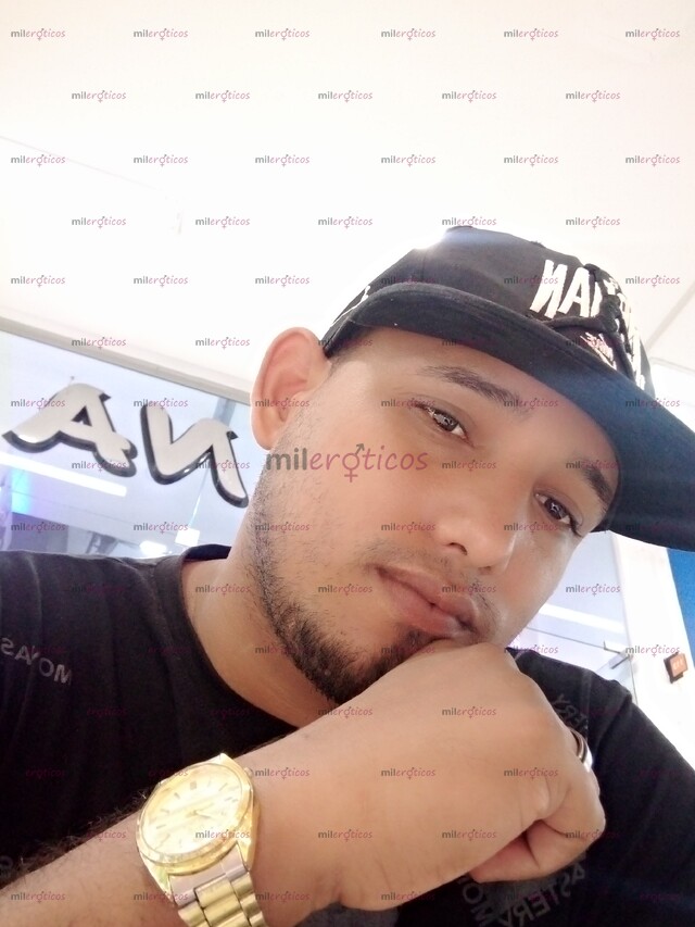 FOTOS DE MORENO CALIENTE CON GANAS DE FOLLAR Y COGER RICO