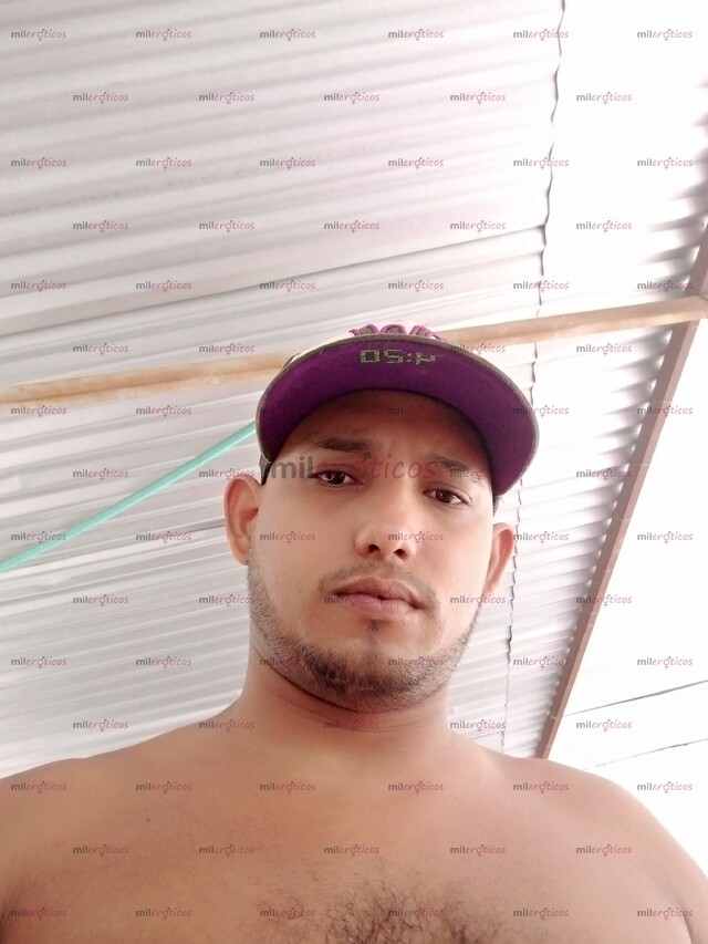 FOTOS DE MORENO CALIENTE CON GANAS DE FOLLAR Y COGER RICO