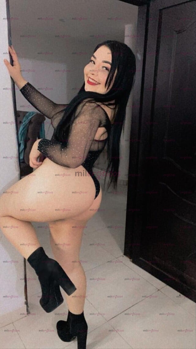 FOTOS DE PEQUEÑA DELGADA MEGAN ROSTRO ANGELICAL ABDOMEN PLANO EXELENTE TRATO