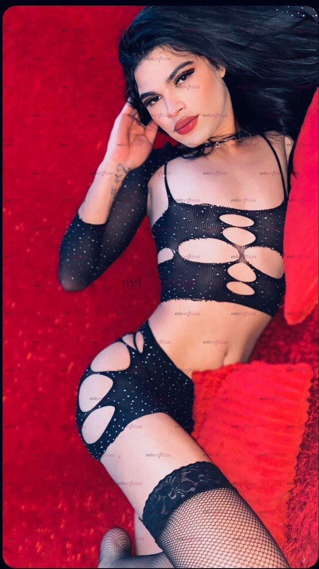 FOTOS DE HERMOSA TRANS CON CUERPO HERMOSO Y CARA ANGELICAL.