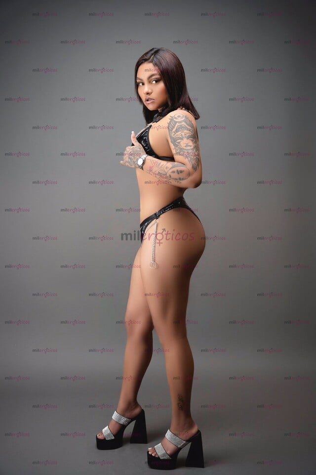 FOTOS DE MORENA COLOMBIANA DE CARITA BONITA Y LINDO CUERPO NATURAL