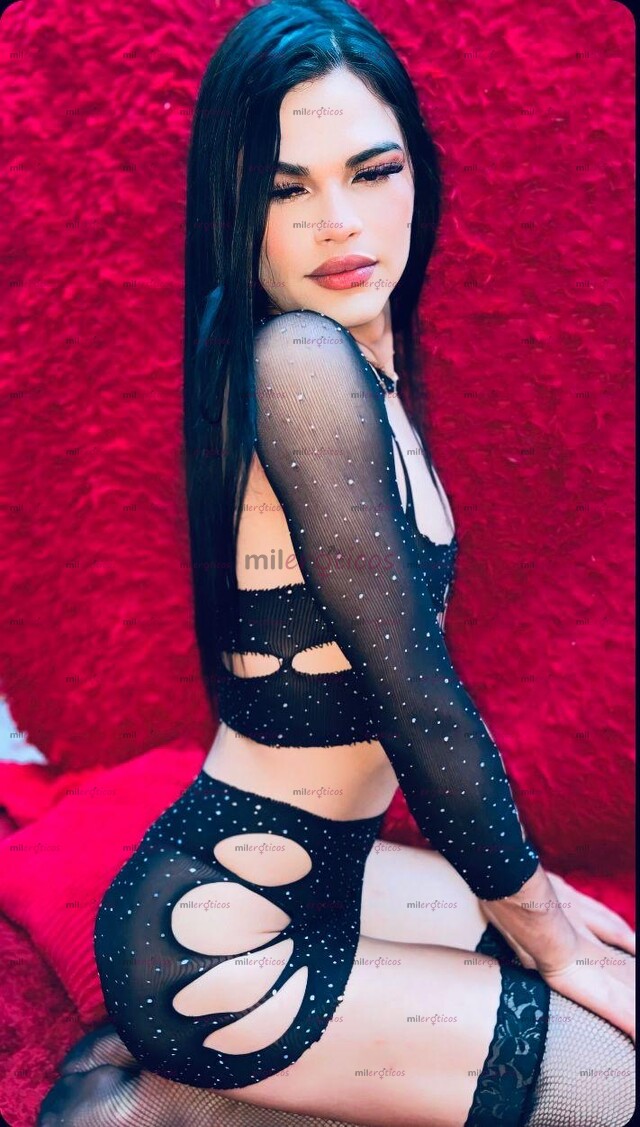 FOTOS DE HERMOSA TRANS CON CUERPO HERMOSO Y CARA ANGELICAL.