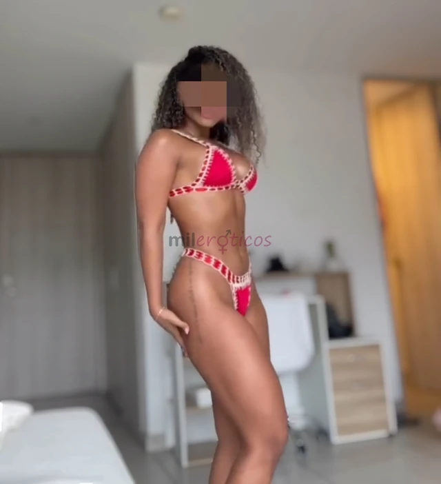 Hola mis amores soy una hermosa y caliente morena dispuesta a darte un excelente sexo me caracterizo por ser muy carinosa sexy y muy caliente soy adic...