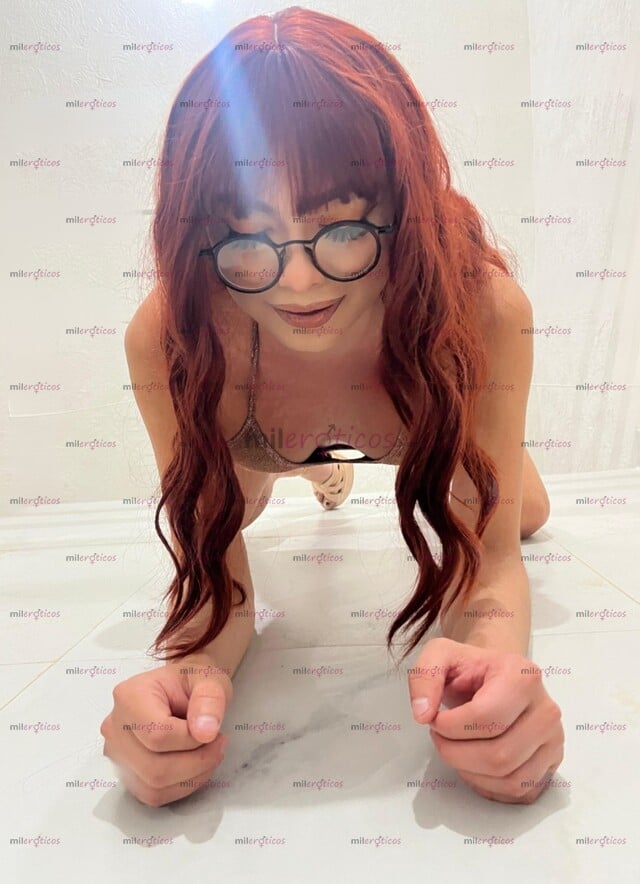 FOTOS DE ABRIL HERMOSA NENA TRANSEXUAL 22 AÑITOS CON DULCE CARAMELO DE 19 CM Y RICO CULO