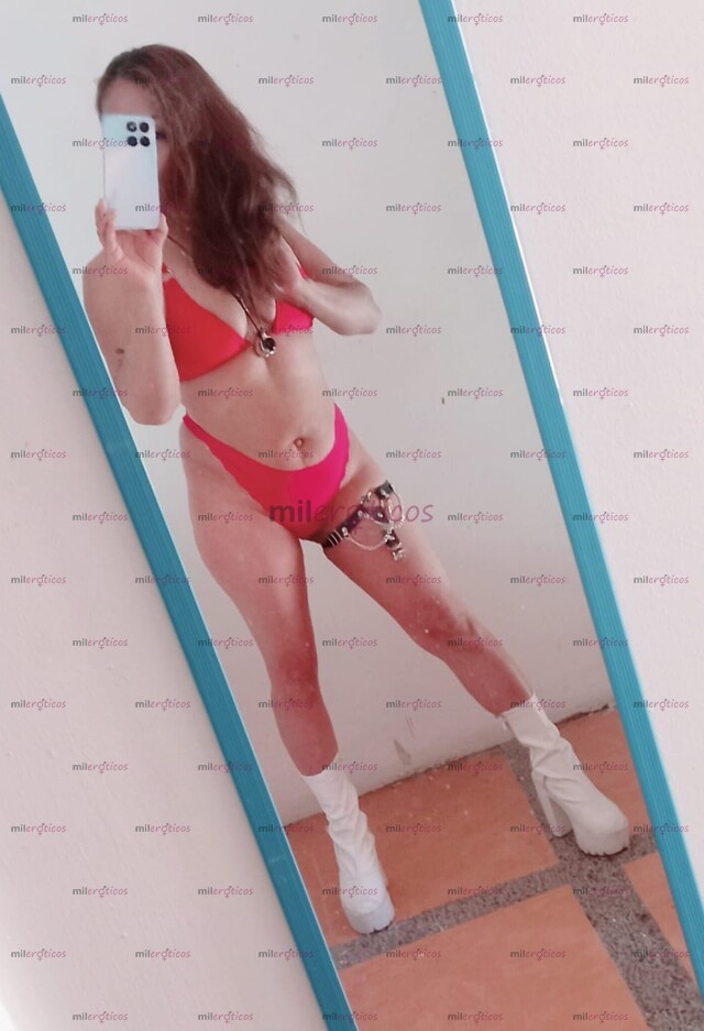 FOTOS DE CHICA PETTIT MULTI ORGASMICA FOGOSA SEDIENTA DE TI VEN QUE TE EMPAPE