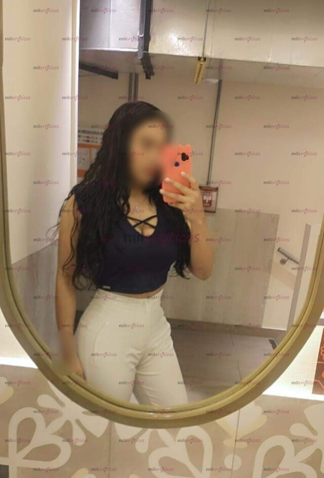 FOTOS DE HOLA SOY NICOLLE TENGO 20 AÑOS ARDIENTE Y BUENA ONDA DÉJAME CONSENTIRTE