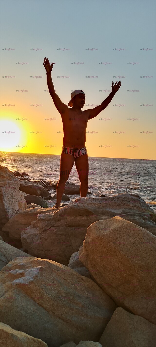 FOTOS DE VAMOS A DAR UNA VUELTA,SOY DOMINANTE Y MUY CALIENTE FULL LECHE PARA TI.