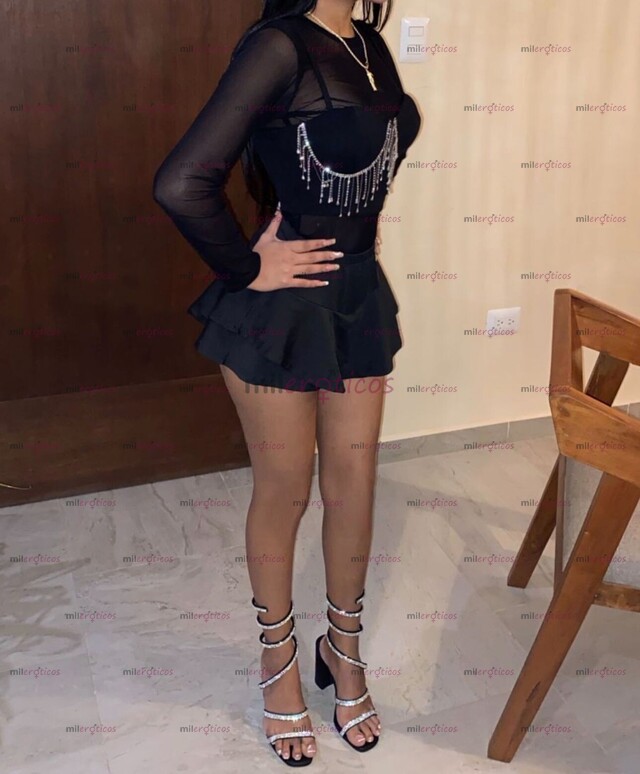 FOTOS DE SOY KARLITA EL HUESITO RICO PARA CHUPAR, MUY PEQUEÑITA Y CINTURITA RICA