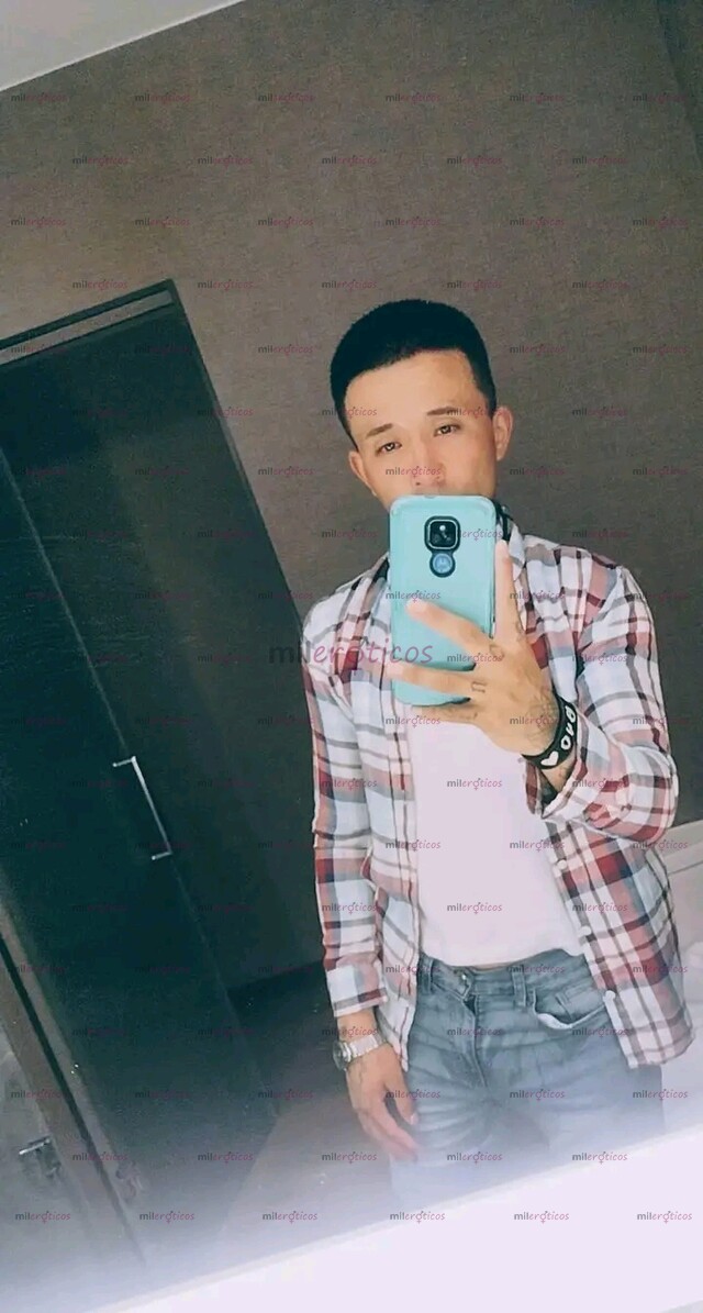 FOTOS DE CHICO VERSÁTIL SUPER CACHONDO 22 CM LLENOS DE PLACER