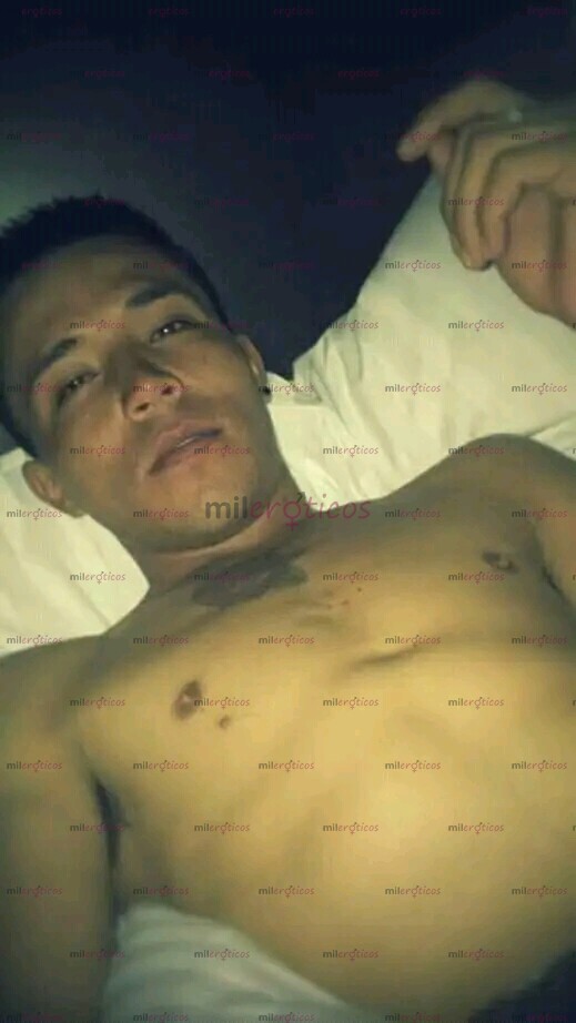 FOTOS DE CHICO VERSÁTIL SUPER CACHONDO 22 CM LLENOS DE PLACER